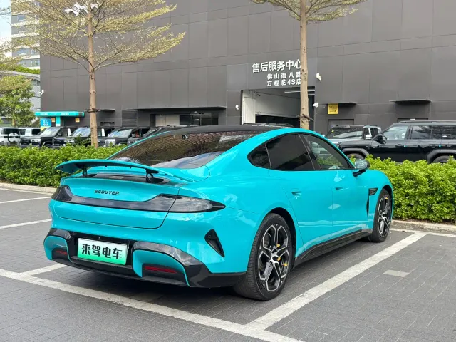 Xiaomi SU7 — Фото автомобиля 6