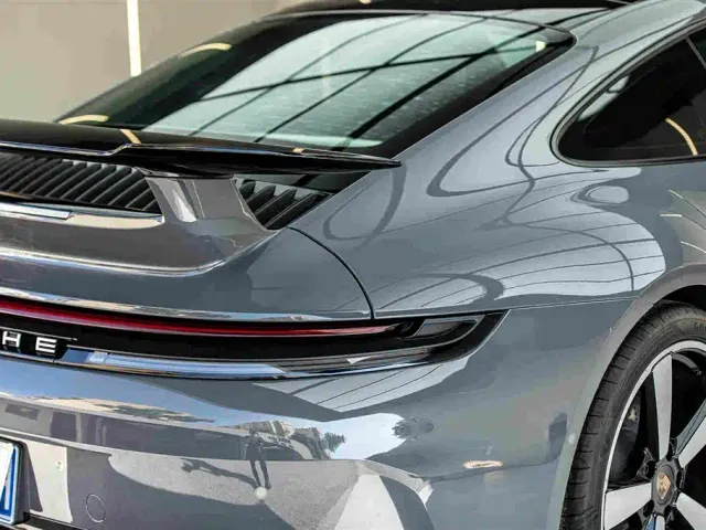 Porsche 911 — Фото автомобиля 3