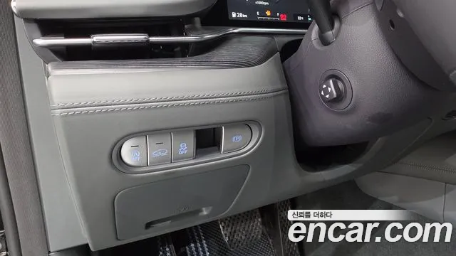 Genesis G90 Бензин 3.5 турбо AWD — Фото автомобиля 18