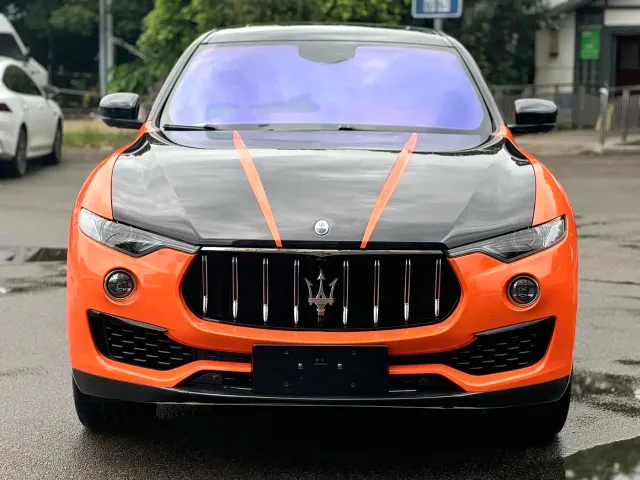 Maserati Levante — Фото автомобиля 2