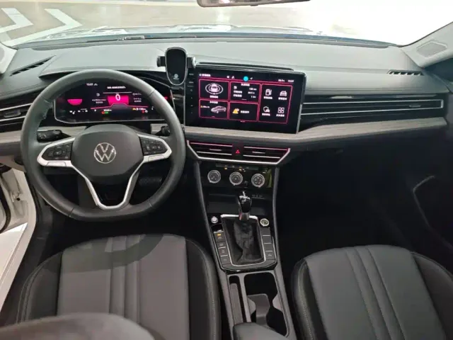 Volkswagen Sagitar — Фото автомобиля 9