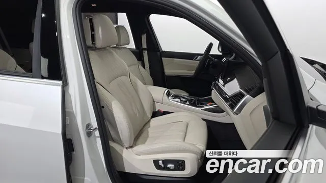 BMW X7 — Фото автомобиля 12