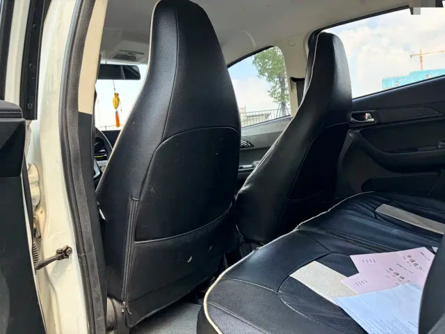 Changan Benben E-Star — Фото автомобиля 4