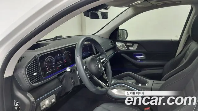 Mercedes-Benz GLE-Class — Фото автомобиля 9
