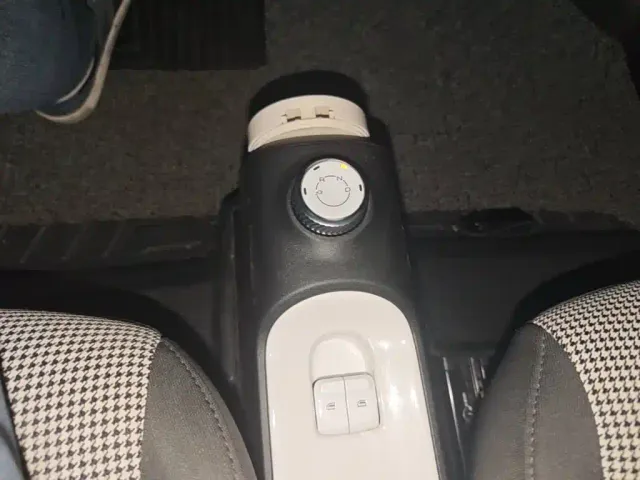 Wuling Hongguang Mini EV — Фото автомобиля 13