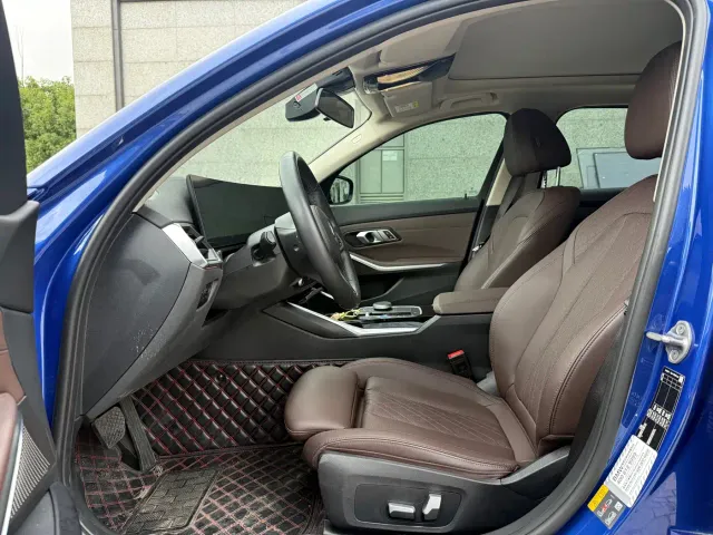 BMW i3 — Фото автомобиля 4