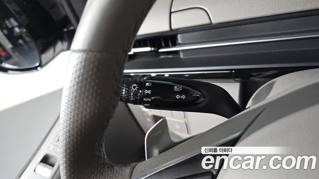 Hyundai Staria Staria 4WD Lounge 7 мест — Фото автомобиля 27
