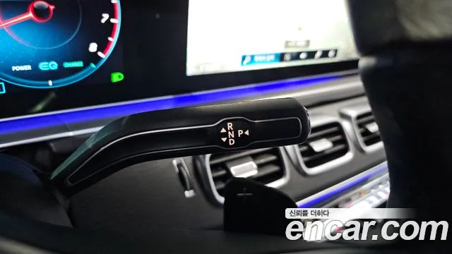 Mercedes-Benz GLS-Class — Фото автомобиля 9