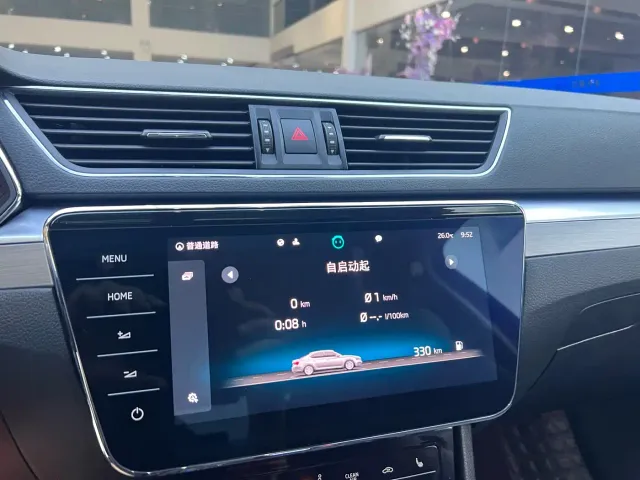 Skoda Superb — Фото автомобиля 18