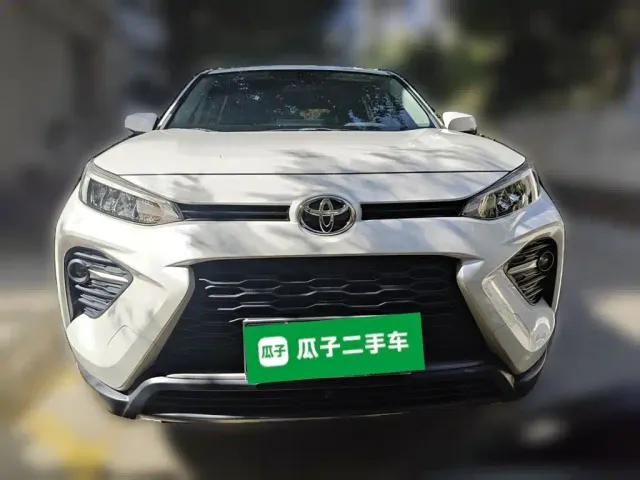 Toyota Wildlander — Фото автомобиля 2