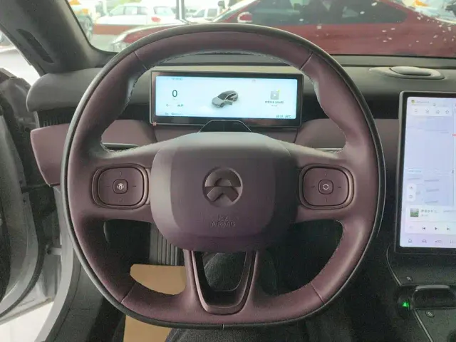 Nio ET5 Touring — Фото автомобиля 15
