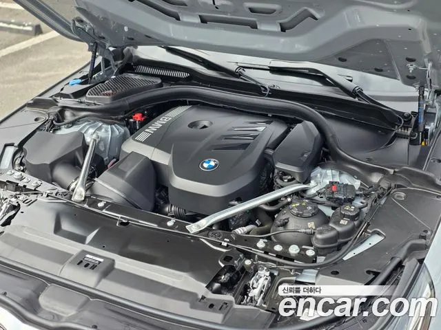 BMW 5 Series G60 — Фото автомобиля 6