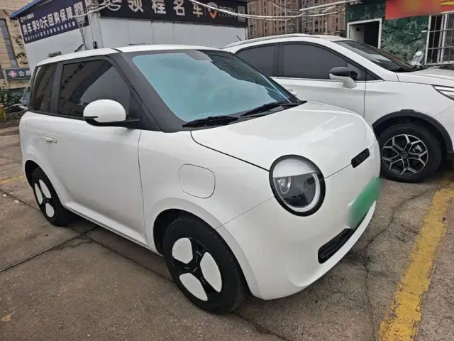 Changan Lumin — Фото автомобиля 3