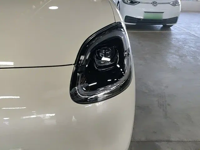 Wuling Hongguang Mini EV — Фото автомобиля 23