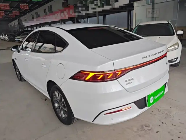 BYD Qin PLUS — Фото автомобиля 4