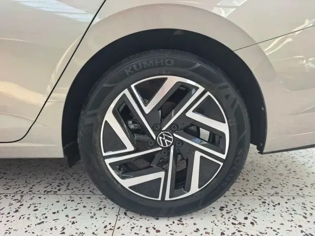 Volkswagen Sagitar — Фото автомобиля 22