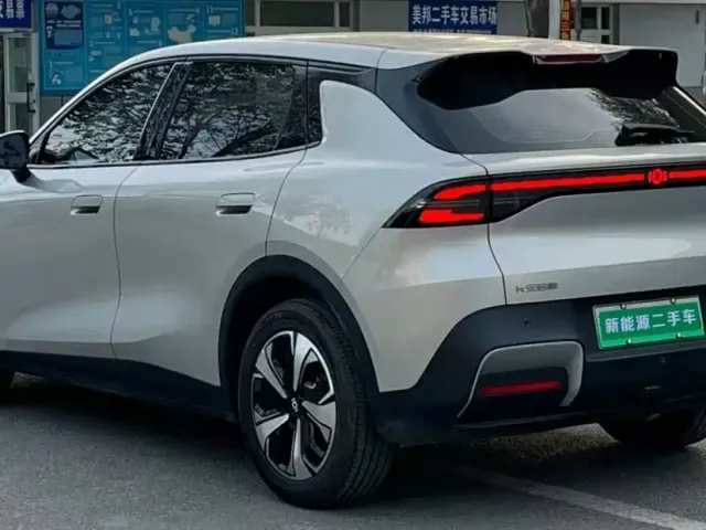 Changan Qiyuan Q05 — Фото автомобиля 9