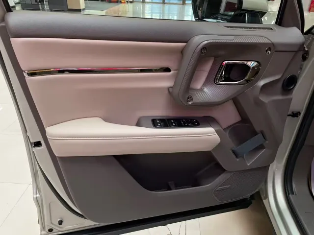 Haval Big Dog — Фото автомобиля 10