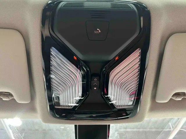 BMW 3 Series — Фото автомобиля 14