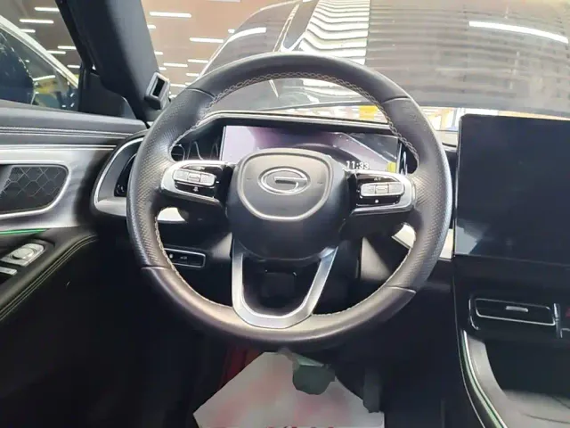 GAC Trumpchi GS8 — Фото автомобиля 10