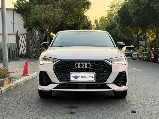 Audi Q3 Sportback — Фото автомобиля 2