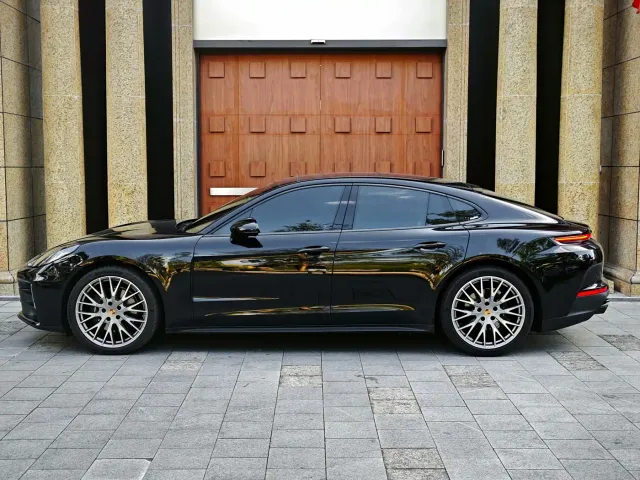 Porsche Panamera — Фото автомобиля 5