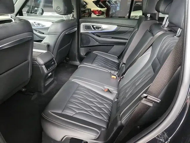 GAC Trumpchi GS8 — Фото автомобиля 16