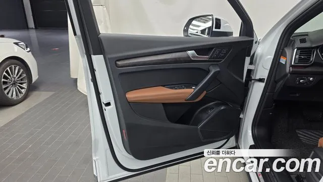 Audi Q5 45 TFSI quattro Sportback Premium — Фото автомобиля 20