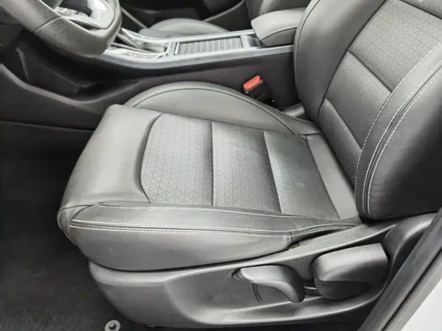 Geely Emgrand — Фото автомобиля 20