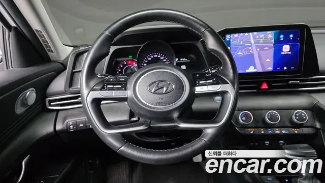 Hyundai AVANTE Avante (CN7) — Фото автомобиля 15