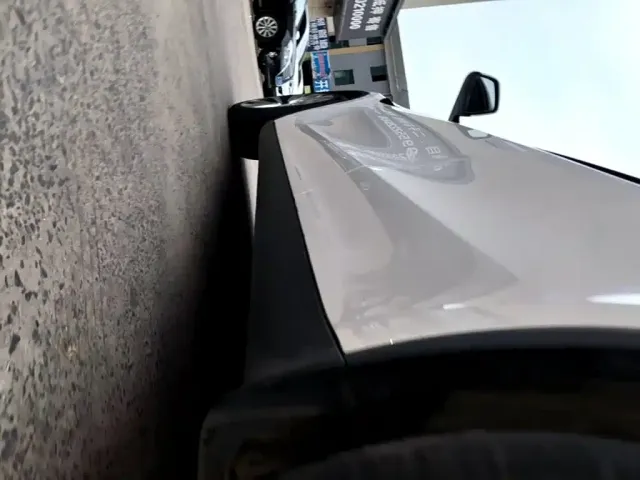 Tesla Model Y — Фото автомобиля 21