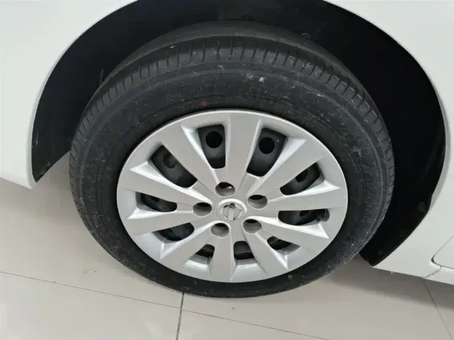 Nissan Sylphy — Фото автомобиля 24