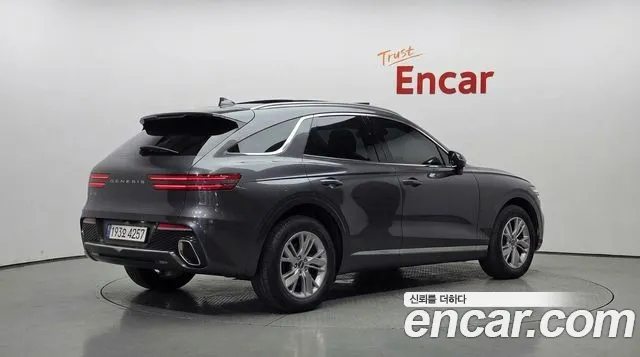 Genesis GV70 — Фото автомобиля 2