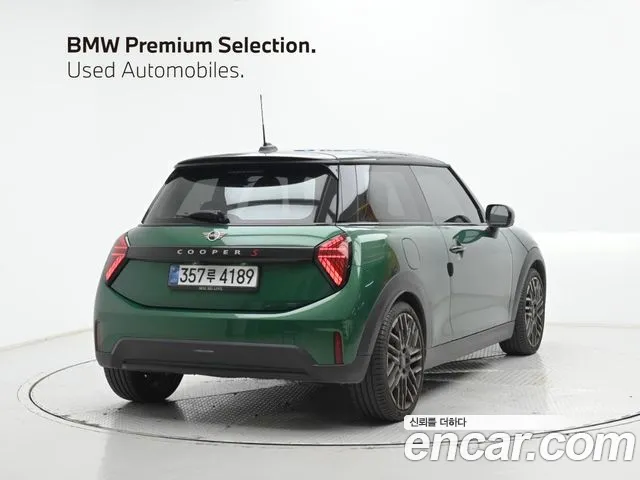 MINI Cooper 4th Gen — Фото автомобиля 2