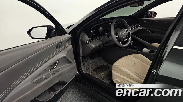 Hyundai Avante — Фото автомобиля 15
