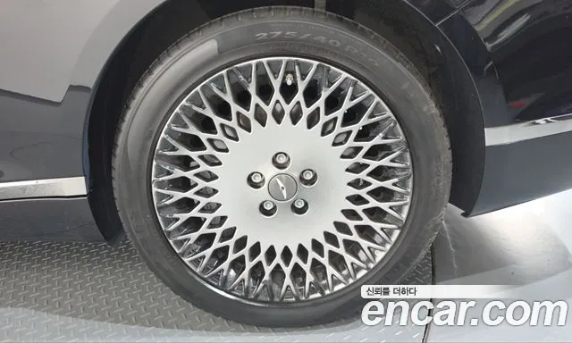 Genesis G80 RG3 — Фото автомобиля 6