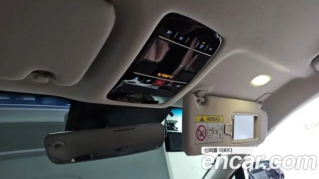 Hyundai Grandeur GN7 — Фото автомобиля 27