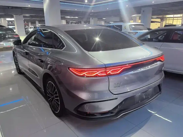 BYD Han — Фото автомобиля 4