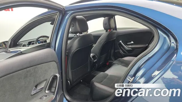 Mercedes-Benz A-Class — Фото автомобиля 18