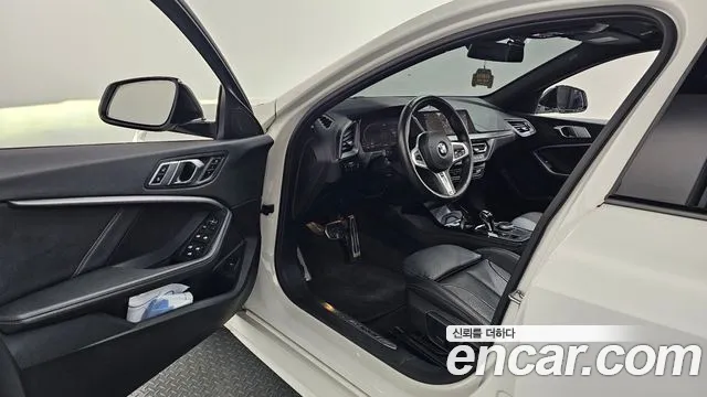 BMW 1-Series — Фото автомобиля 8