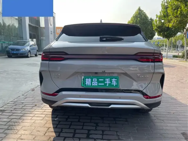 BYD Song PLUS PHEV 2023 Champion Edition DM-i 110KM Flagship — Фото автомобиля 5