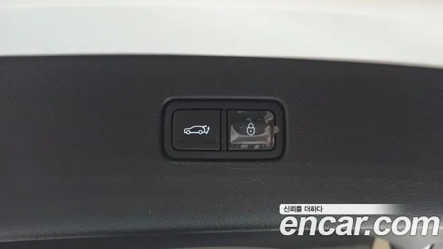 Genesis GV80 — Фото автомобиля 27