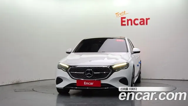 Mercedes-Benz E-Class W214 — Фото автомобиля 2