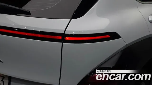 Hyundai Kona — Фото автомобиля 8