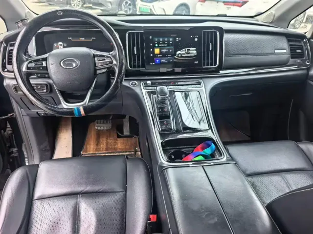 GAC Trumpchi M8 — Фото автомобиля 5