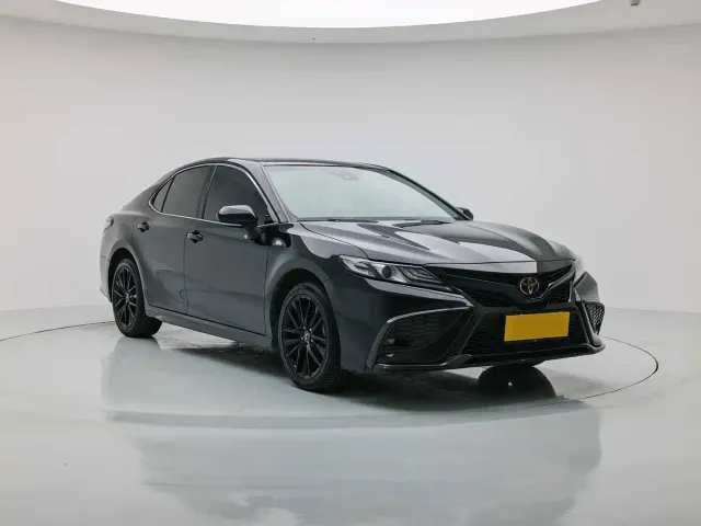 Toyota Camry — Фото автомобиля 3