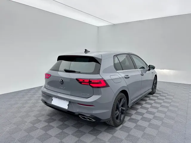 Volkswagen Golf — Фото автомобиля 6