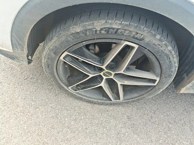 Roewe RX5 — Фото автомобиля 22