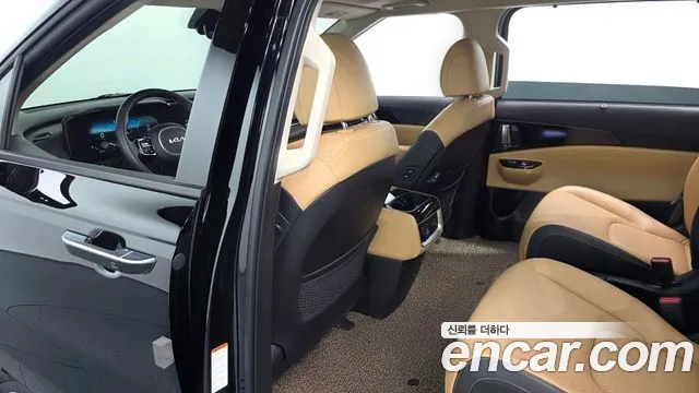 Kia Canival Carnival 4 поколение 7 мест Signature — Фото автомобиля 21