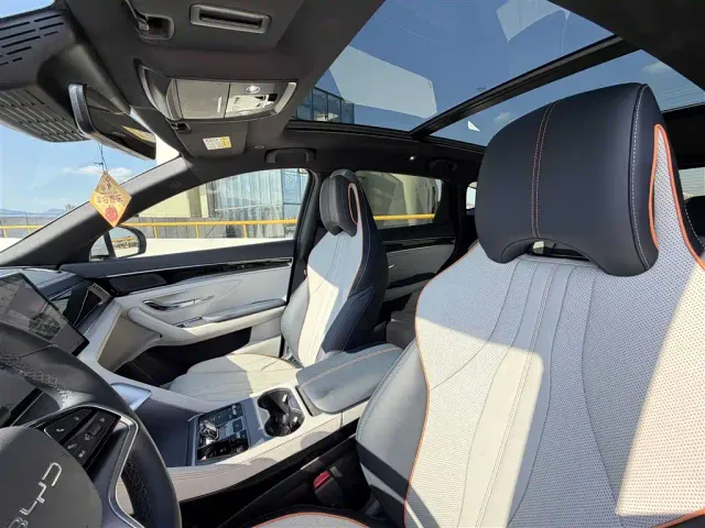 BYD Song PLUS — Фото автомобиля 16